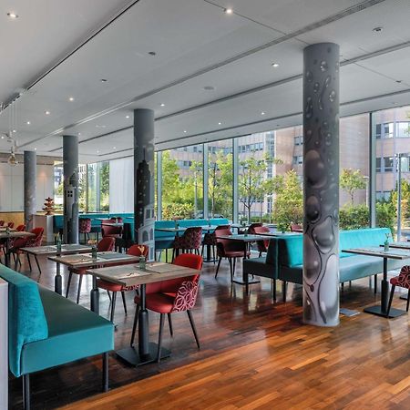 فندق Doubletree By Hilton Frankfurt Niederrad فرانكفورت المظهر الخارجي الصورة