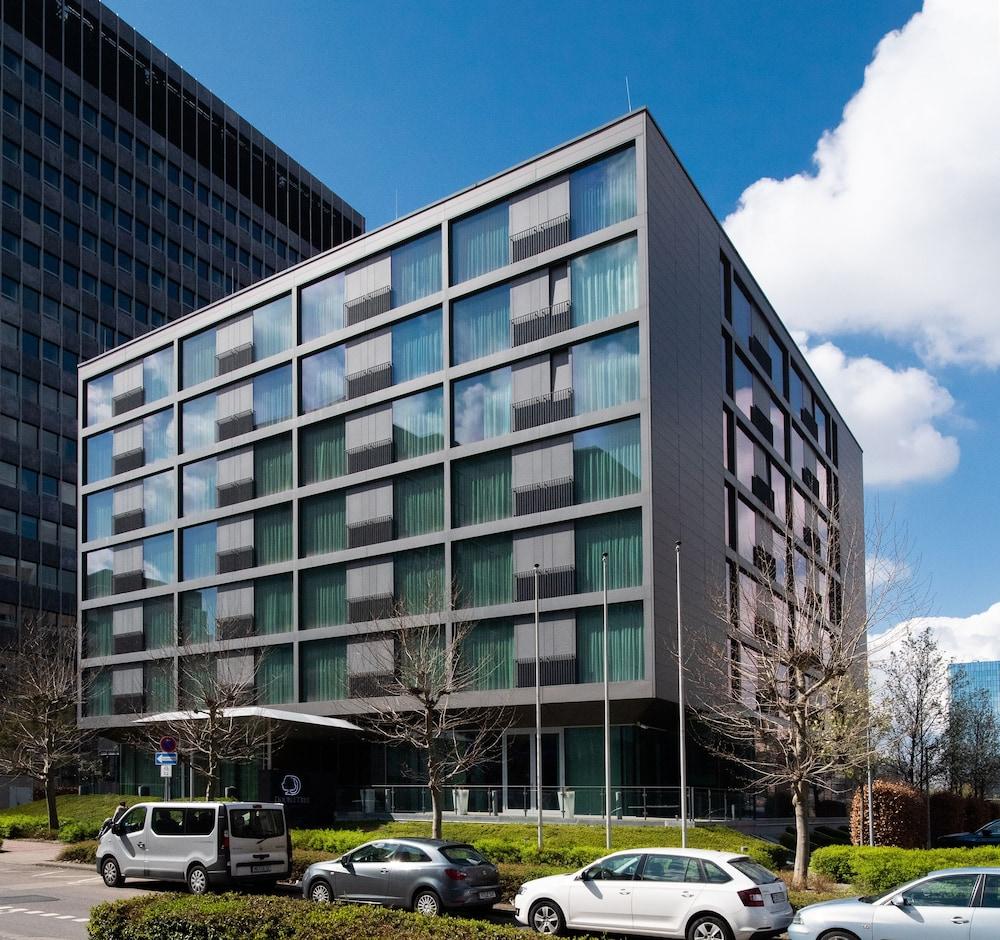 فندق Doubletree By Hilton Frankfurt Niederrad فرانكفورت المظهر الخارجي الصورة