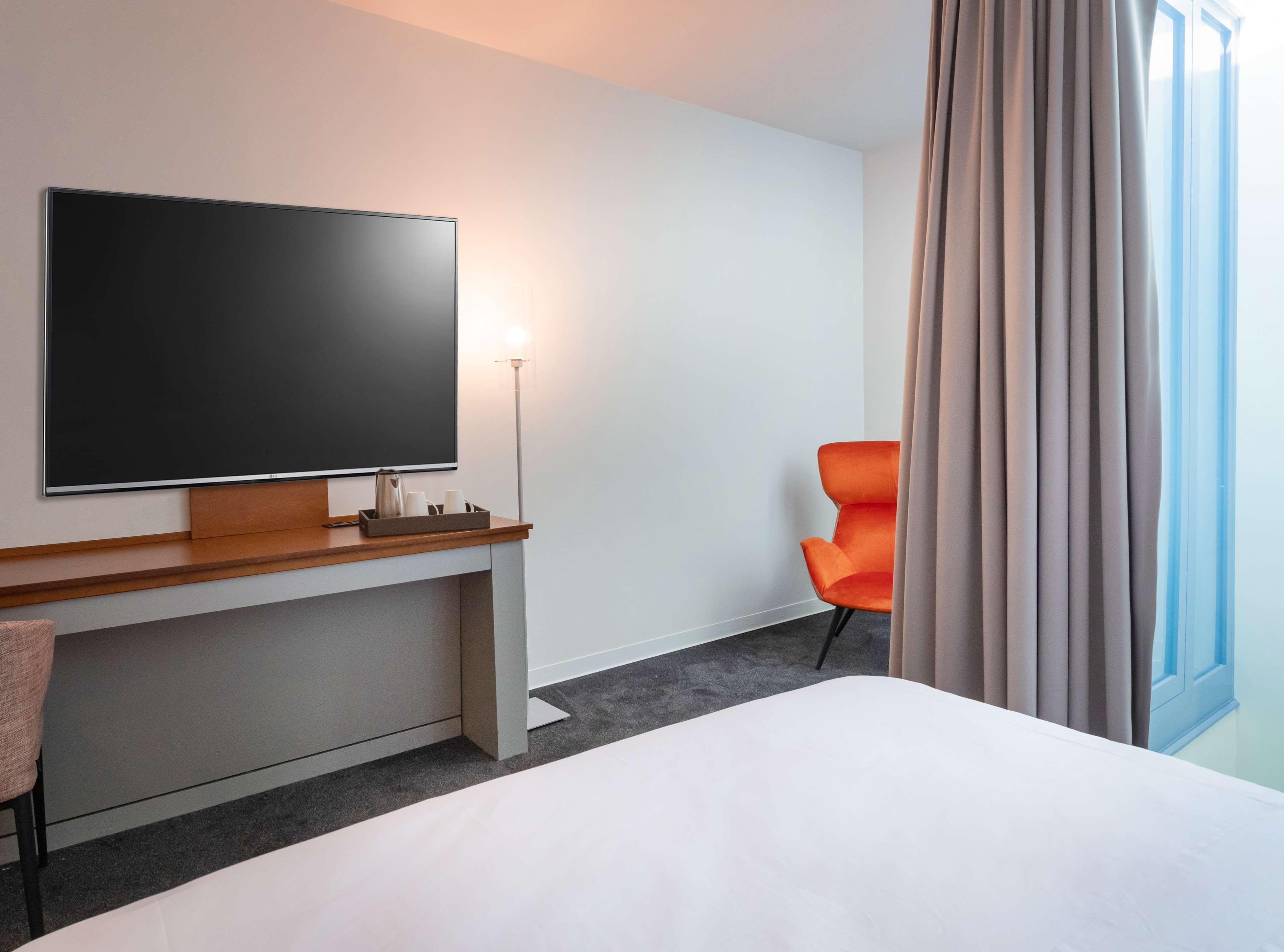 فندق Doubletree By Hilton Frankfurt Niederrad فرانكفورت المظهر الخارجي الصورة