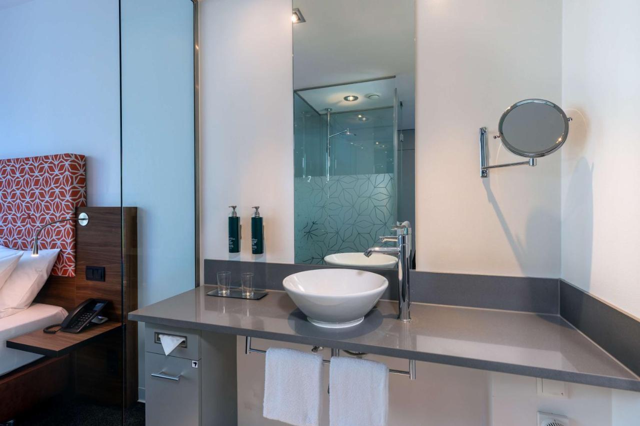 فندق Doubletree By Hilton Frankfurt Niederrad فرانكفورت المظهر الخارجي الصورة